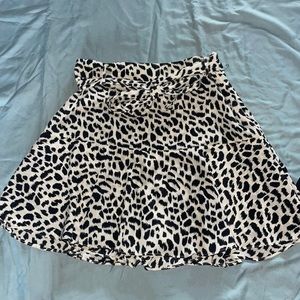 Leopard print skirt size medium